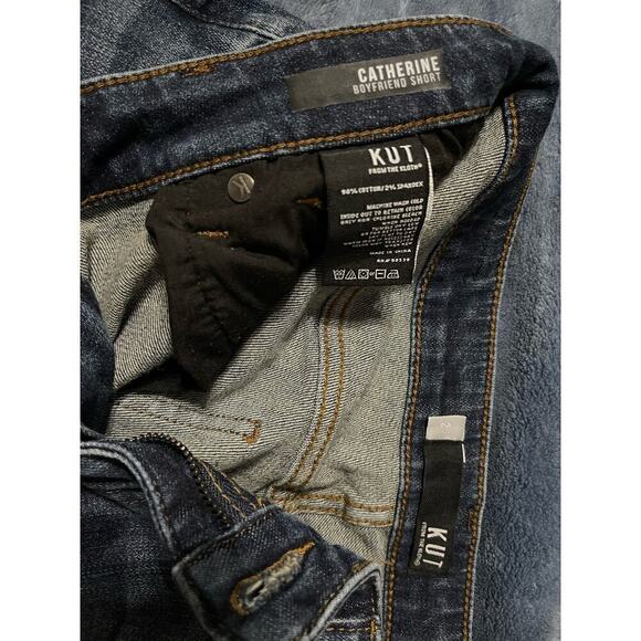 Kut from the Kloth size 2 Catherine boyfriend cutoff shorts - Picture 3 of 3